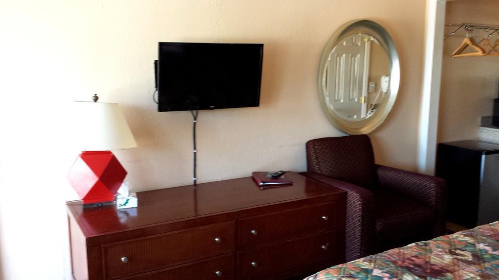 Executive Inn & Suites Lakeview Pokój zdjęcie